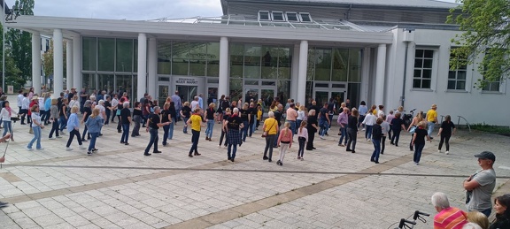 3179a3f2-4712-47e1-bfbf-627103ca8c2d