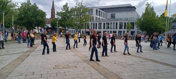 b429b5a5-e6b2-4f91-b510-0efe5ee4f343